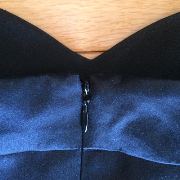 Phoebe Silk Sweetheart Halter Dress - Picture 6 of 8